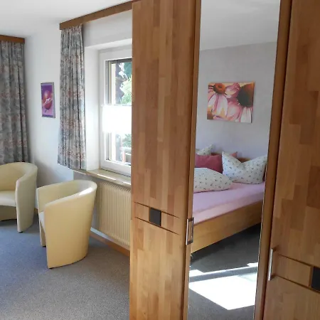 Schreieck Maria Hofen